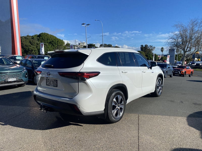 2023 Toyota Highlander Limited 2.5P Hybrid image 2