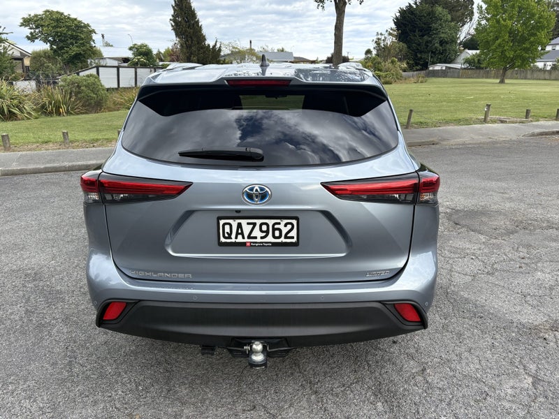 2023 Toyota Highlander Limited 2.5PH/4WD/HD image 4