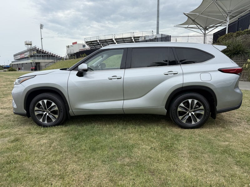 2023 Toyota Highlander Limited 3.5V6 Auto AWD 7... image 4