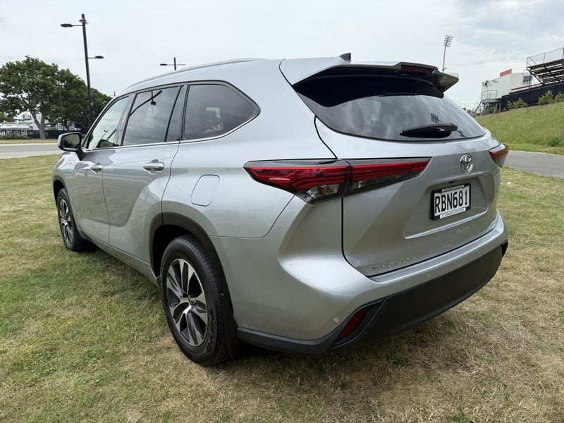 2023 Toyota Highlander Limited 3.5V6 Auto AWD 7... image 5