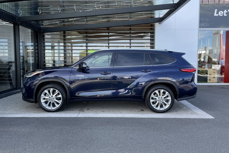 2023 Toyota Highlander Limited ZR 2.5 Petrol Hy... image 3