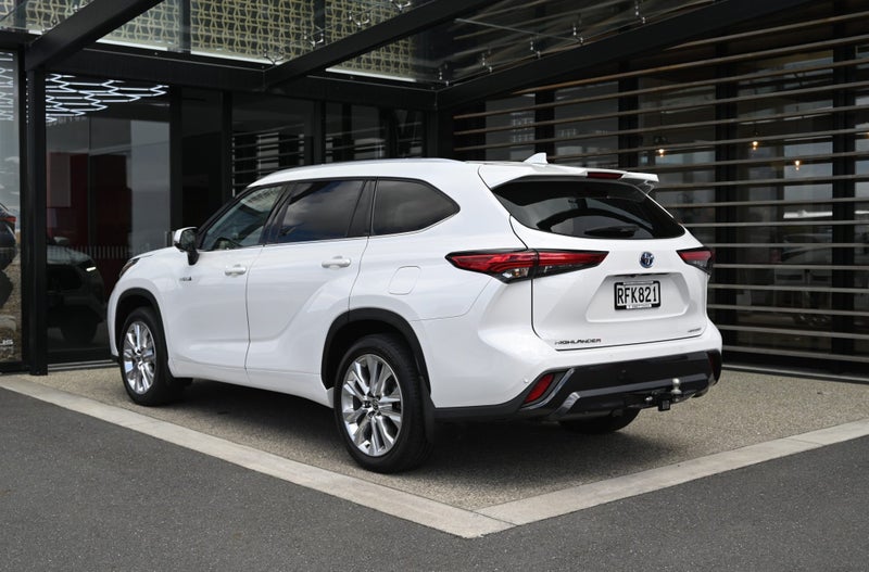 2023 Toyota Highlander Limited ZR 2.5 Petrol Hy... image 2