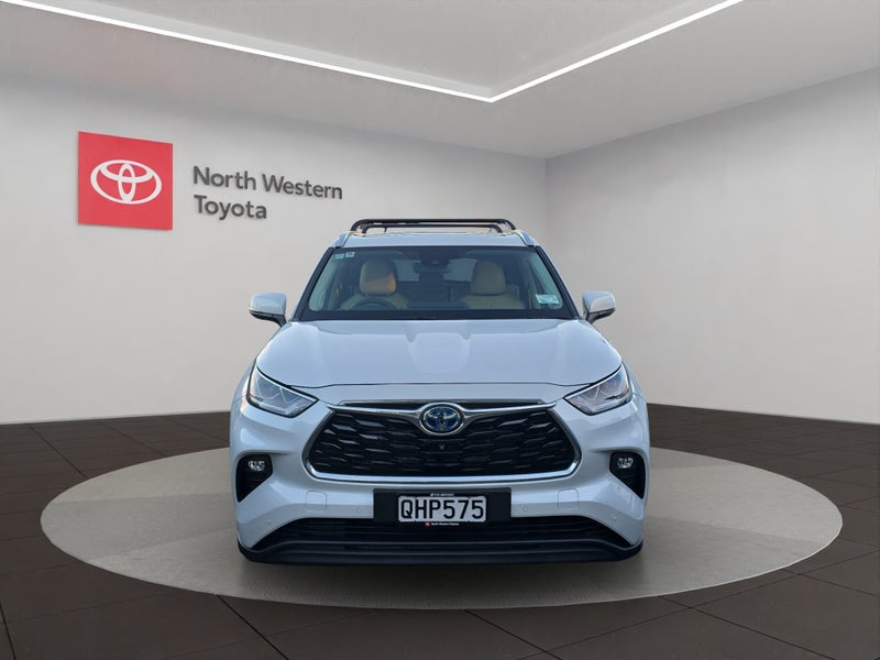 2023 Toyota Highlander Limited ZR 2.5L Hybrid A... image 2