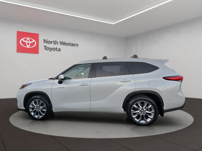 2023 Toyota Highlander Limited ZR 2.5L Hybrid A... image 4