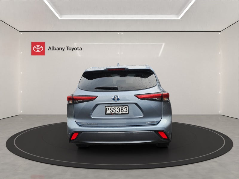 2023 Toyota Highlander Limited ZR 2.5P HEV ECVT... image 4