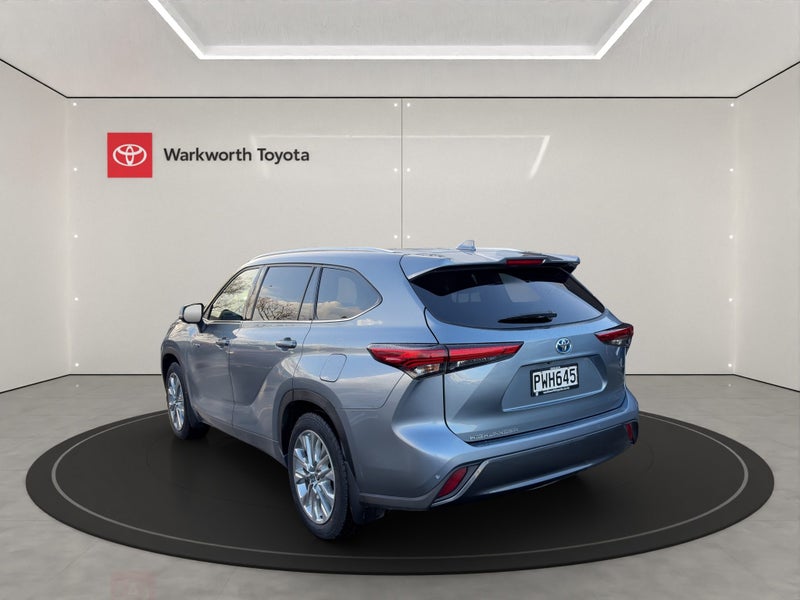 2023 Toyota Highlander Limited ZR 2.5P HEV ECVT... image 4