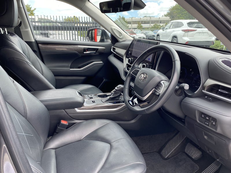 2023 Toyota Highlander Limited ZR 2.5P HEV ECVT... image 5