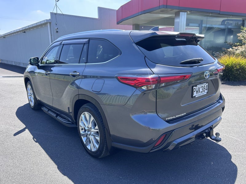2023 Toyota Highlander Limited ZR 2.5P HEV ECVT... image 5