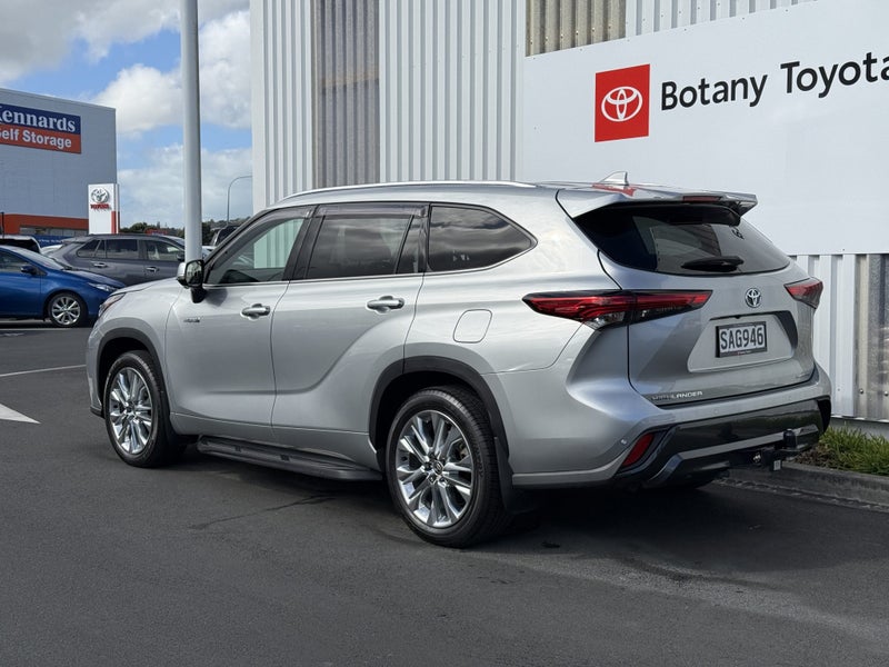 2023 Toyota Highlander Limited ZR 2.5P HEV ECVT... image 5