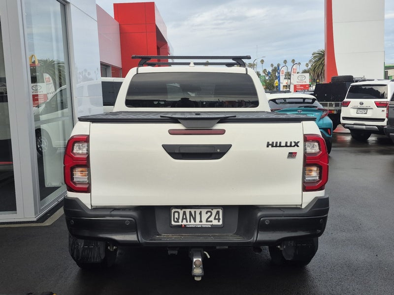 2023 Toyota Hilux GR SPORT 2.8DT 4WD Auto image 4