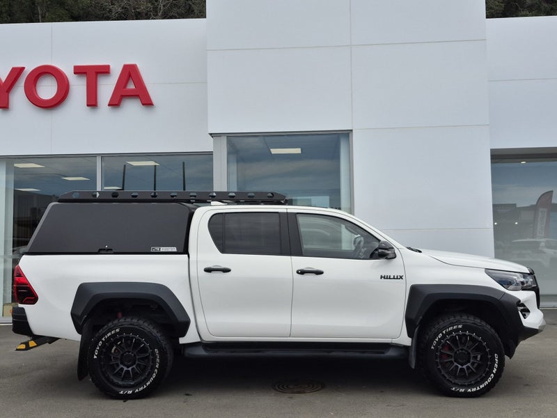 2023 Toyota Hilux GR SPORT 2.8DT 4WD Auto image 2