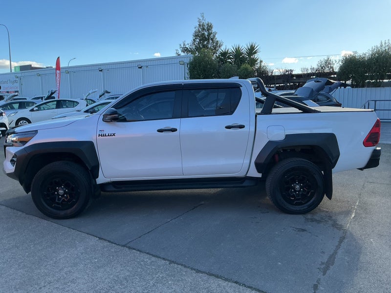 2023 Toyota Hilux GR Sport 2.8DT 6AT 4WD image 5