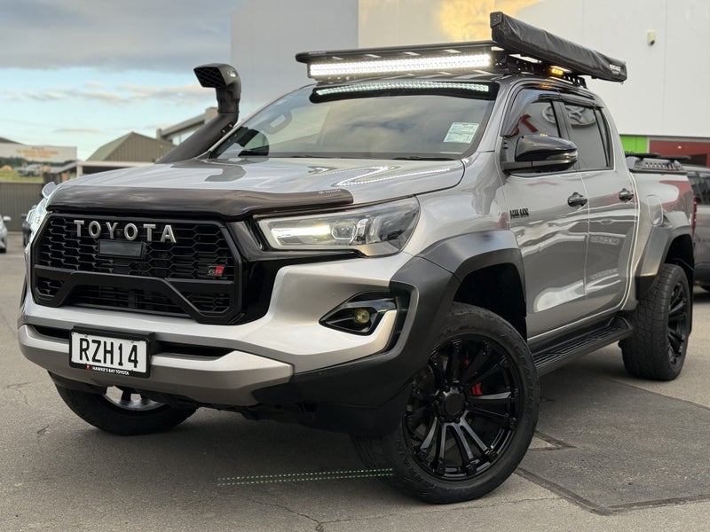 2023 Toyota Hilux GR Sport 2.8DT 6AT 4WD DCW/4D/5S image 3