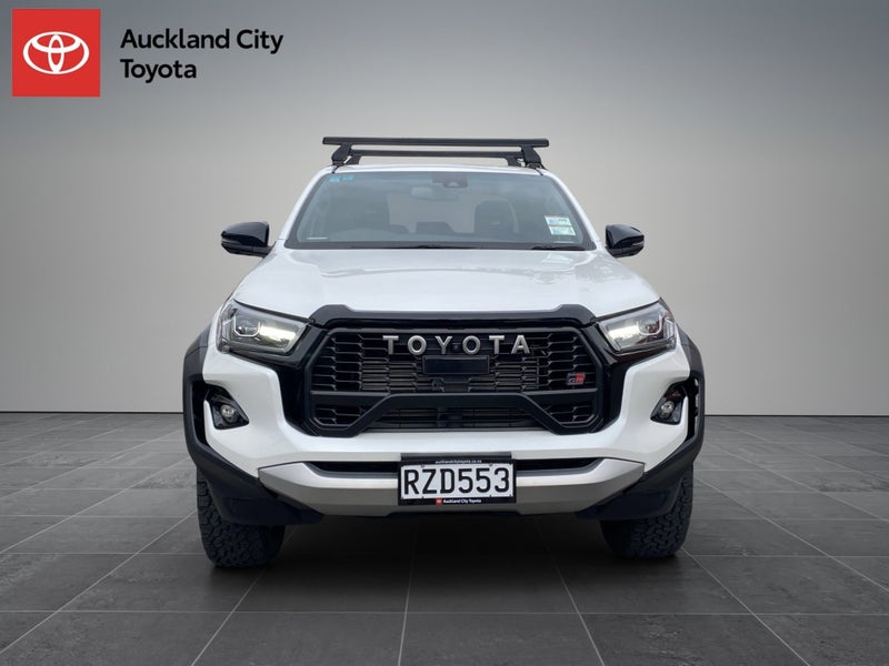 2023 Toyota Hilux GR Sport TD DC 2.8DT image 2