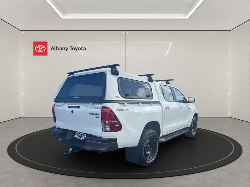 2023 Toyota Hilux SR 2.8DT 6AT 2WD DCW/4D/5S (J... image 3