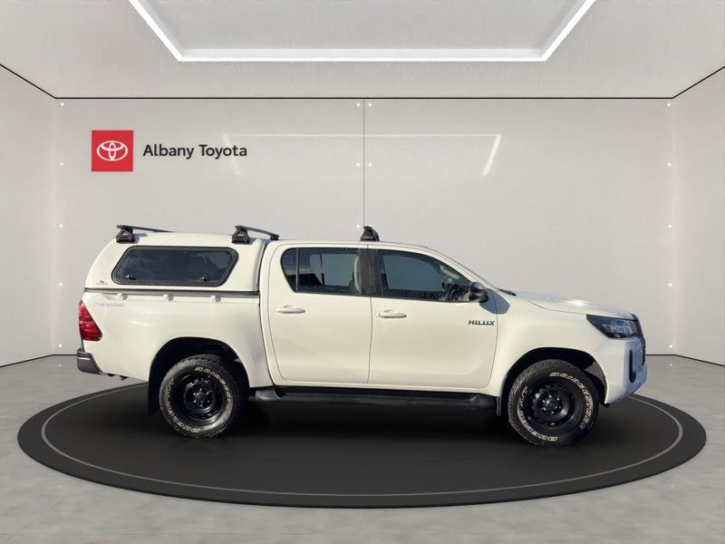 2023 Toyota Hilux SR 2.8DT 6AT 2WD DCW/4D/5S (J... image 2