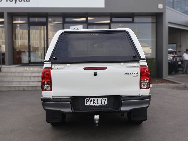 2023 Toyota Hilux SR 2.8DT 6AT 4WD DCW image 5