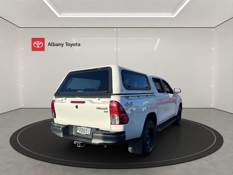 2023 Toyota Hilux SR 2.8DT 6AT 4WD DCW/4D/5S (J... image 2