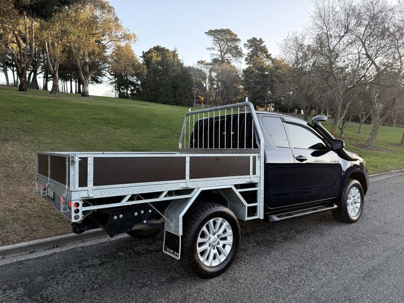 2023 Toyota Hilux SR 2.8DT 6AT 4WD ECC/4D/4S image 4