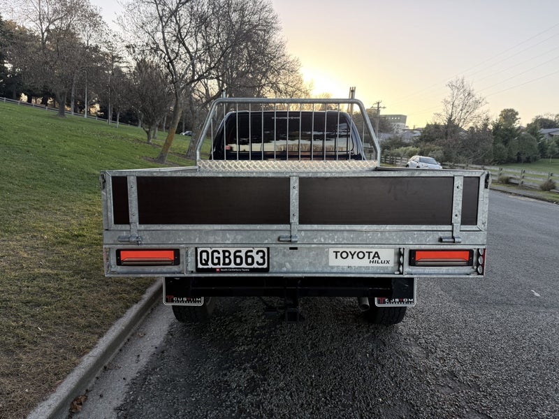 2023 Toyota Hilux SR 2.8DT 6AT 4WD ECC/4D/4S image 5