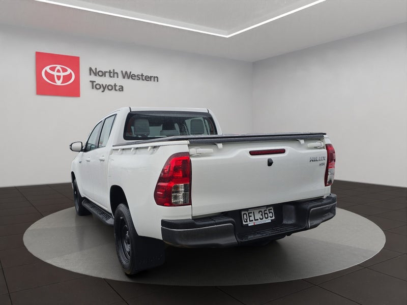 2023 Toyota Hilux SR 2.8L Diesel Turbo 2WD Ute image 5
