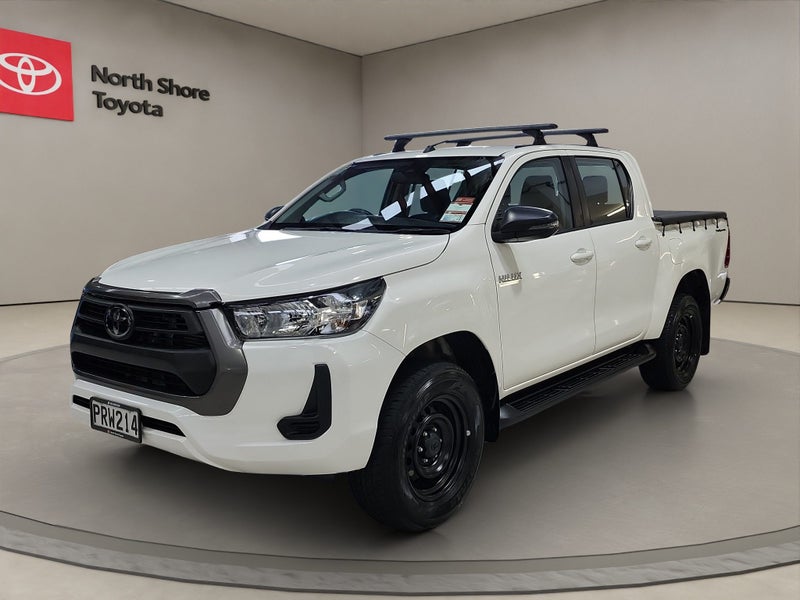 2023 Toyota Hilux SR 2.8L Diesel Turbo 2WD Ute image 3