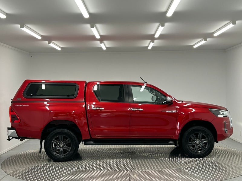 2023 Toyota Hilux SR5 2.8DT image 2