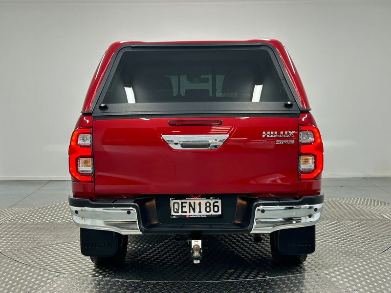 2023 Toyota Hilux SR5 2.8DT image 4