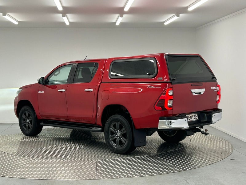 2023 Toyota Hilux SR5 2.8DT image 5