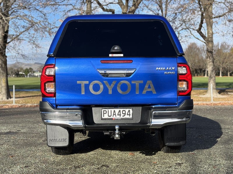 2023 Toyota Hilux SR5 2.8DT 6AT 4WD image 4