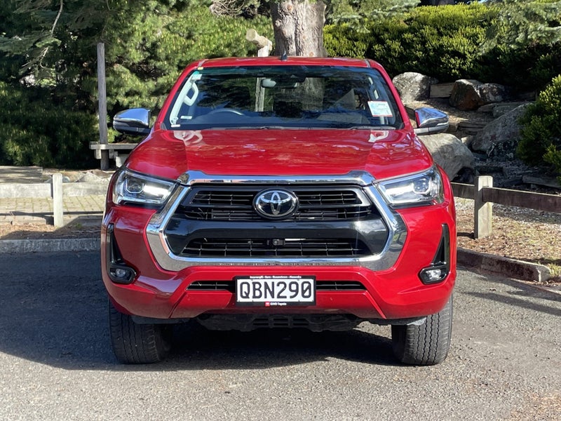 2023 Toyota Hilux SR5 2.8DT 6AT 4WD image 2