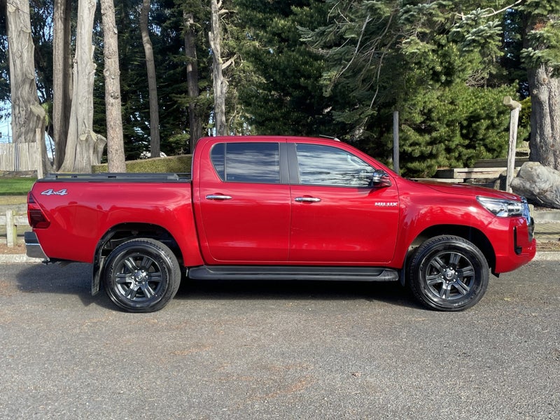 2023 Toyota Hilux SR5 2.8DT 6AT 4WD image 3