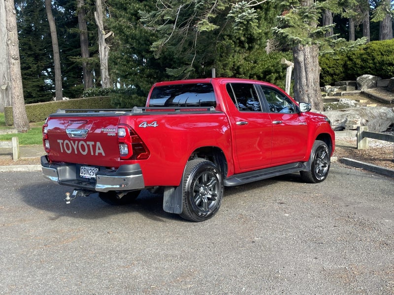 2023 Toyota Hilux SR5 2.8DT 6AT 4WD image 4