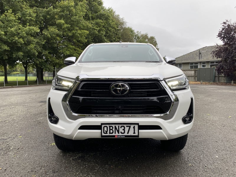2023 Toyota Hilux SR5 2.8DT 6AT 4WD image 2