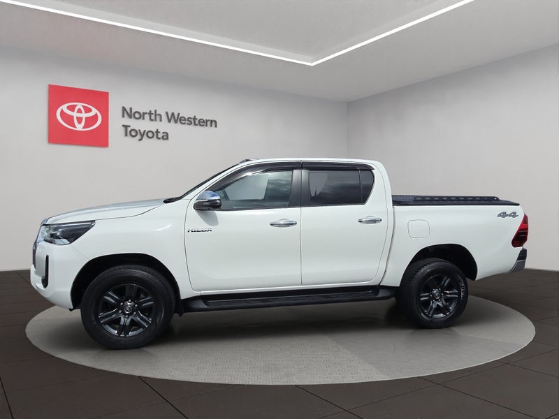 2023 Toyota Hilux SR5 2.8DT 6AT 4WD DCW/4D/5S image 5