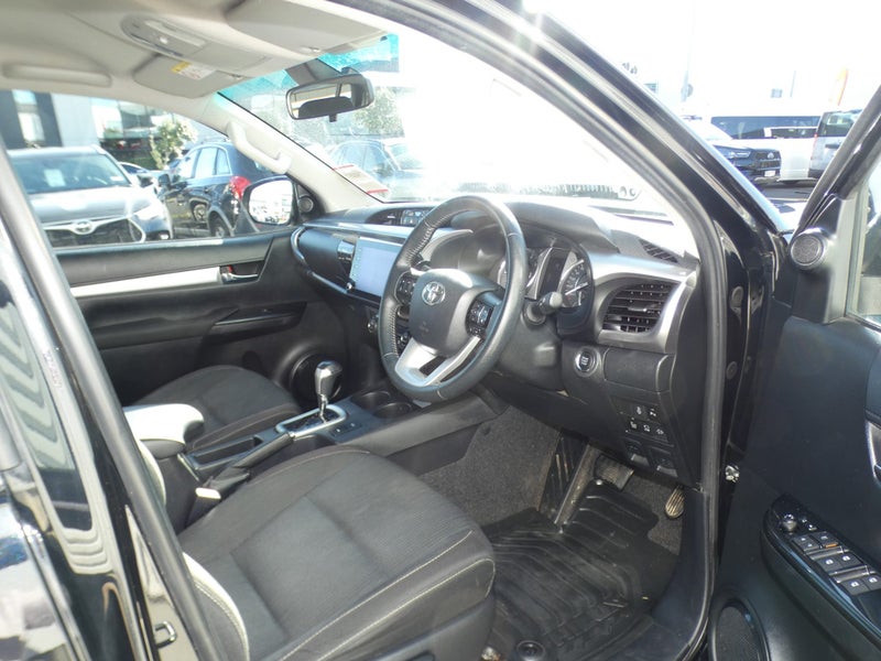 2023 Toyota Hilux SR5 2.8DT 6AT 4WD DCW/4D/5S image 2