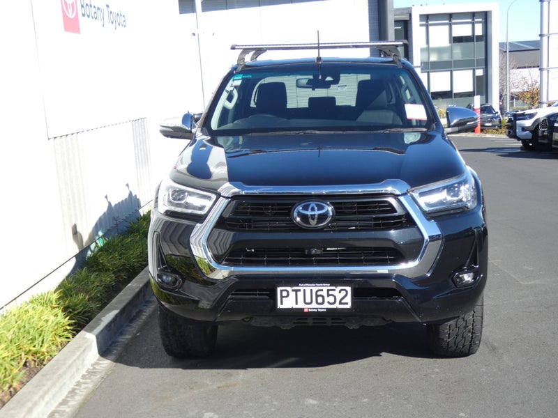 2023 Toyota Hilux SR5 2.8DT 6AT 4WD DCW/4D/5S image 3