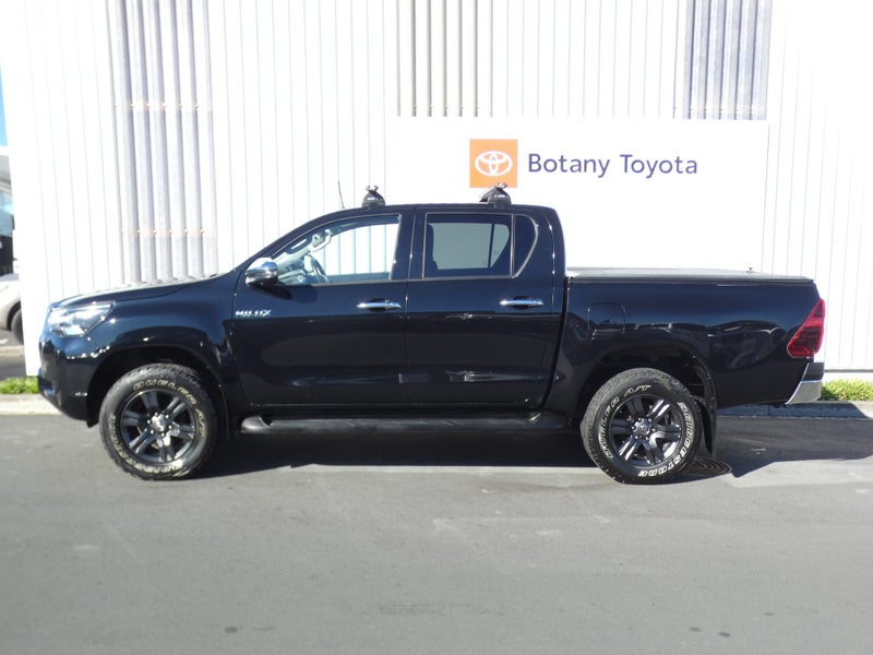 2023 Toyota Hilux SR5 2.8DT 6AT 4WD DCW/4D/5S image 4