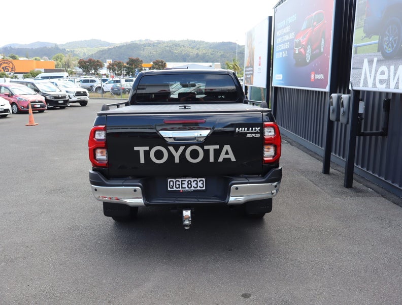 2023 Toyota Hilux SR5 2.8DT 6AT 4WD DCW/4D/5S image 3