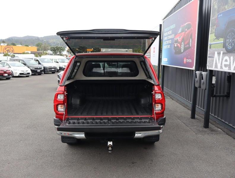 2023 Toyota Hilux SR5 2.8DT 6AT 4WD DCW/4D/5S image 5