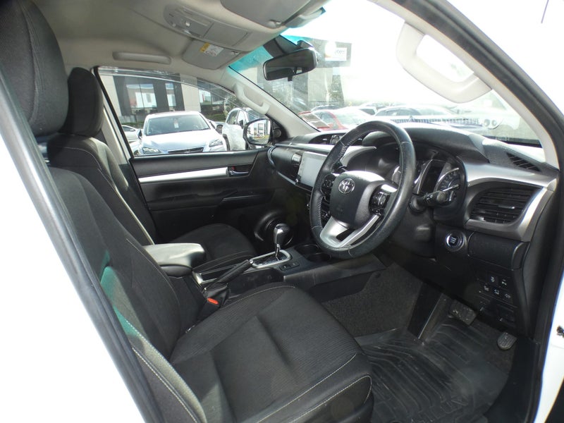 2023 Toyota Hilux SR5 2.8DT 6AT 4WD DCW/4D/5S image 2