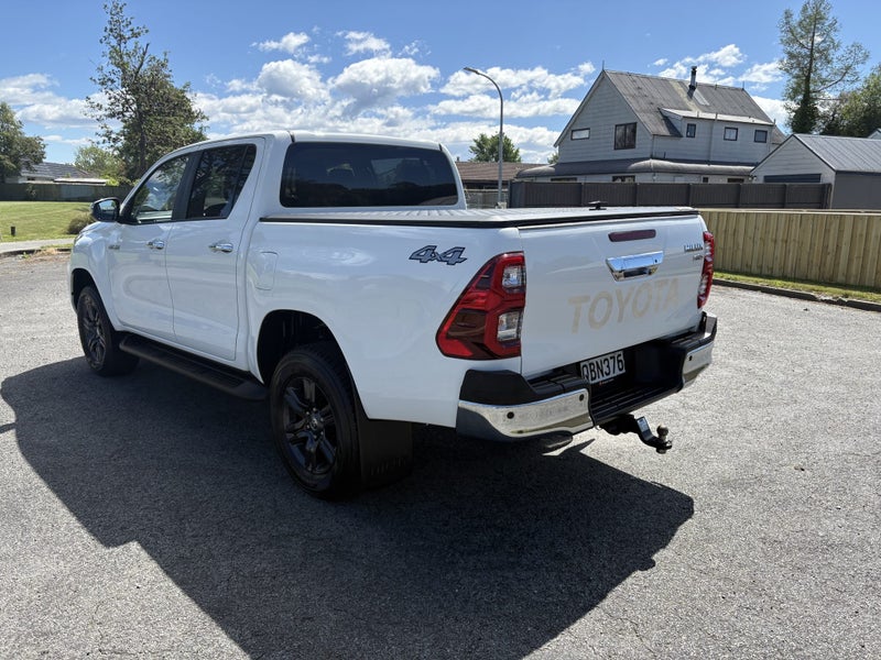 2023 Toyota Hilux SR5 2.8DT 6AT 4WD DCW/4D/5S image 2