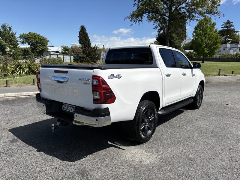 2023 Toyota Hilux SR5 2.8DT 6AT 4WD DCW/4D/5S image 5