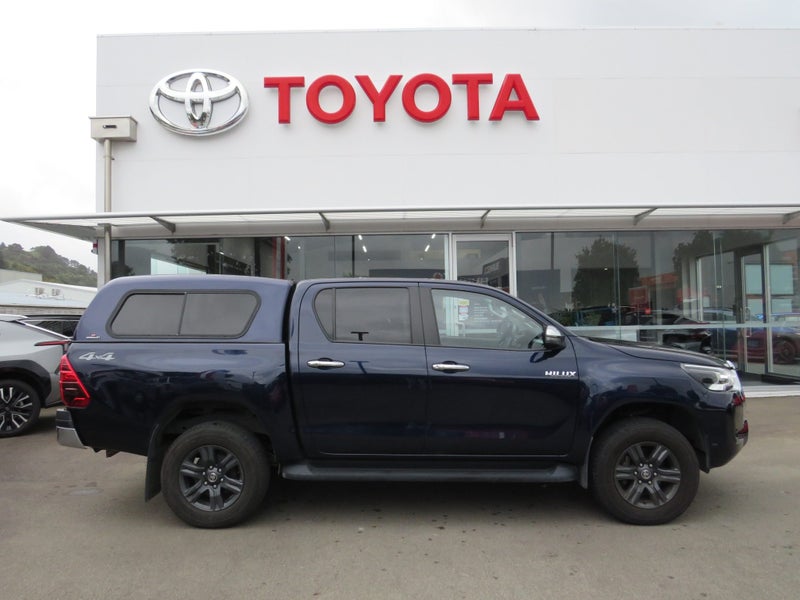 2023 Toyota Hilux SR5 2.8DT 6AT 4WD DCW/4D/5S image 4