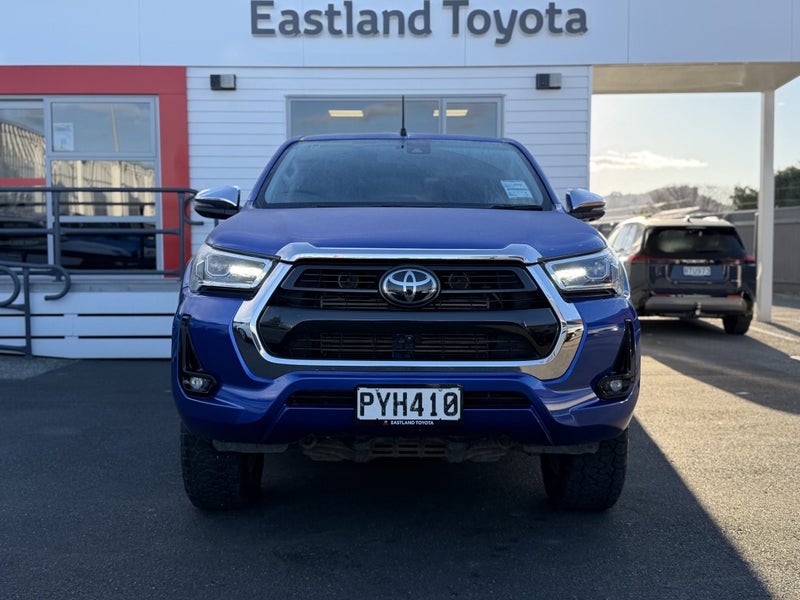 2023 Toyota Hilux SR5 2.8DT 6MT 4WD Ute - Manual image 5