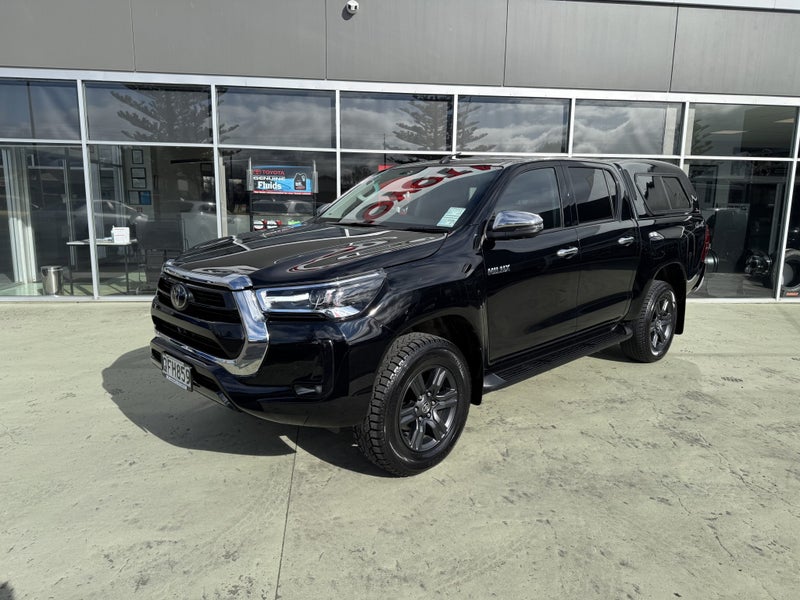 2023 Toyota Hilux SR5 2.8DT Automatic 4WD Doubl... image 1