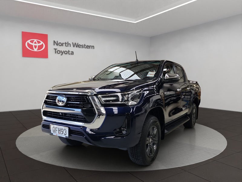 2023 Toyota Hilux SR5 2.8L Diesel Turbo 4WD Ute image 3
