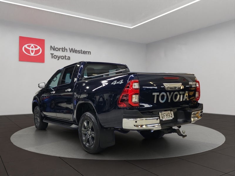 2023 Toyota Hilux SR5 2.8L Diesel Turbo 4WD Ute image 5