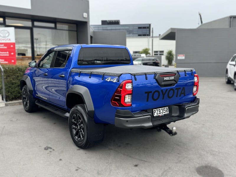 2023 Toyota Hilux SR5 Cruiser 2.8 Diesel Turbo... image 5