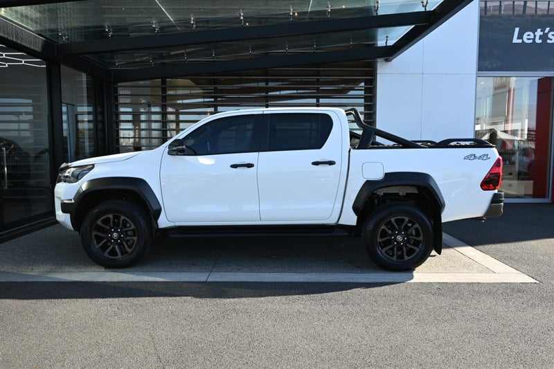 2023 Toyota Hilux SR5 Cruiser 2.8 Turbo Diesel... image 3
